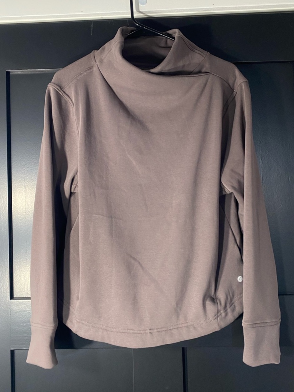 4/$16 Apana Top
